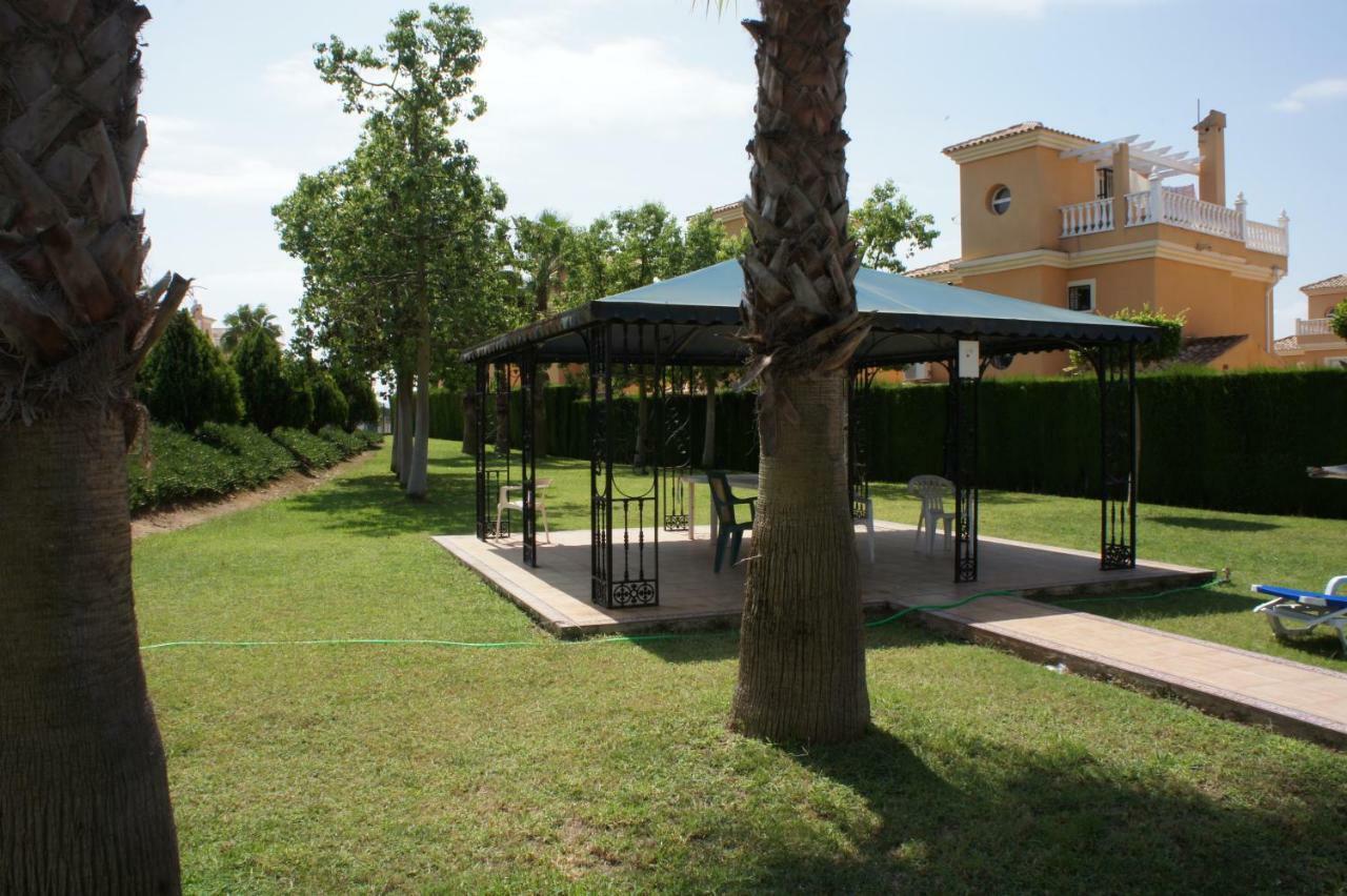 Villa Las Tres Perlas Algorfa Exterior photo