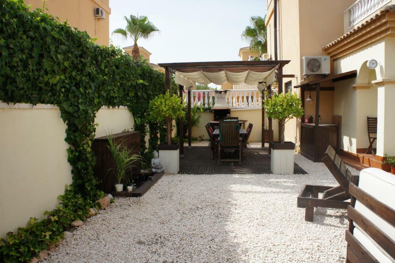 Villa Las Tres Perlas Algorfa Exterior photo